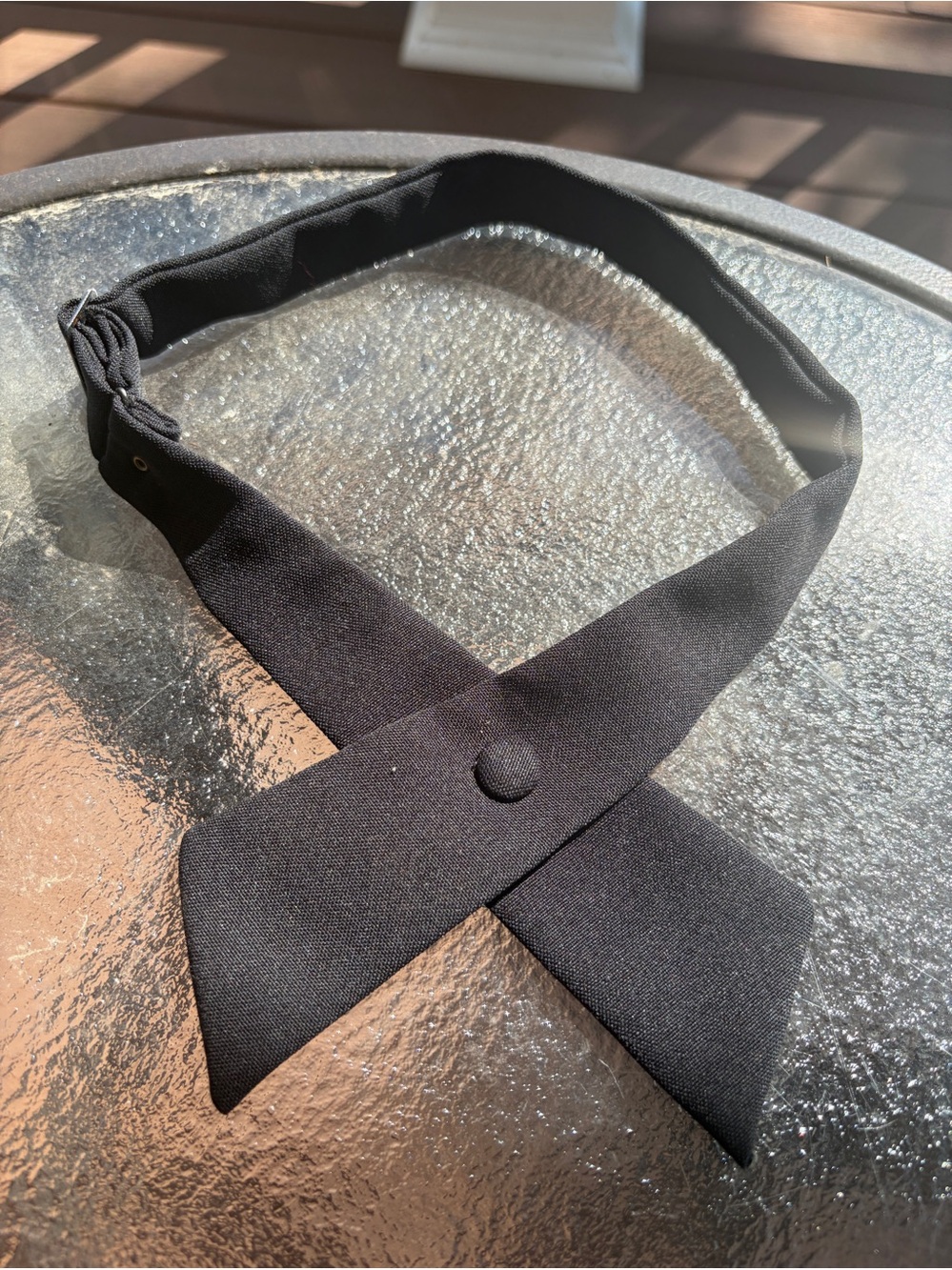 Vintage Men’s adjustable Black Crossover No-Tie Bow Tie Snap Button